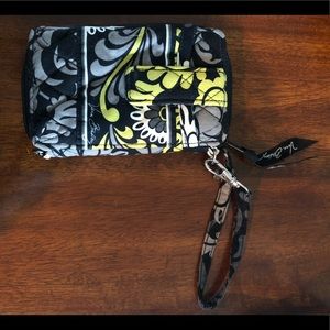 Vera Bradley phone wallet